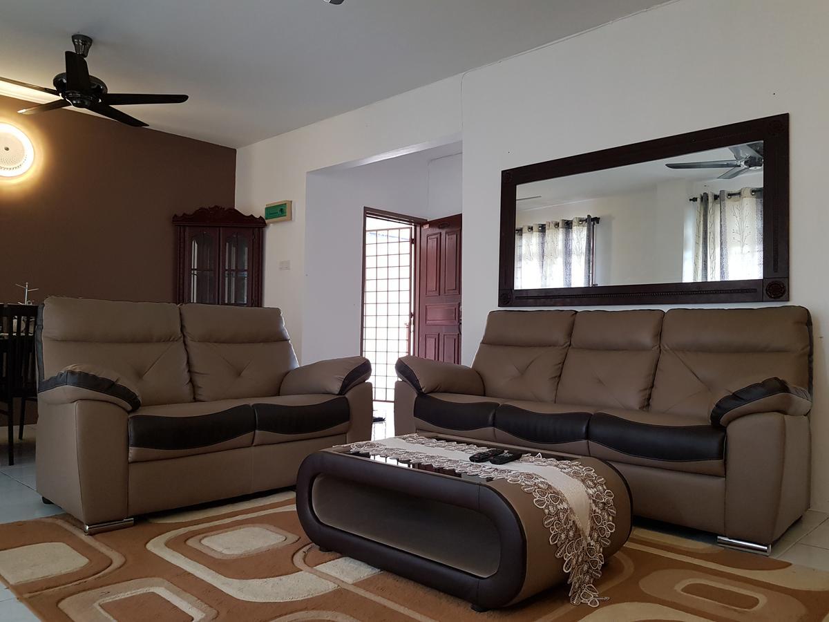 Anjung Homestay Sepang Exteriér fotografie